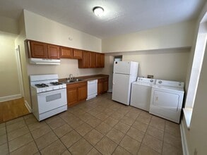 Building Photo - 45 Euclid Ave