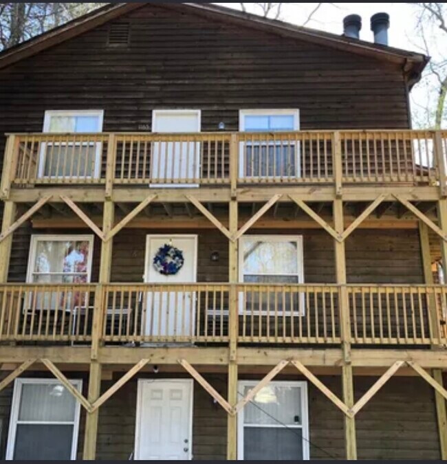 Foto del edificio - 1163 Rappahannock Dr