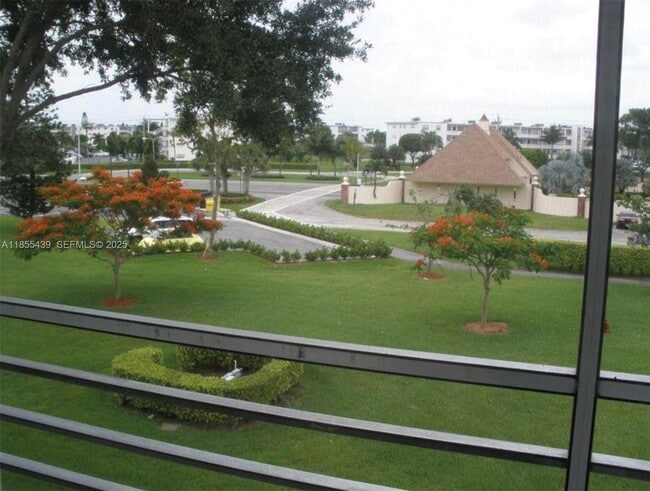 Building Photo - 265 Suffolk F