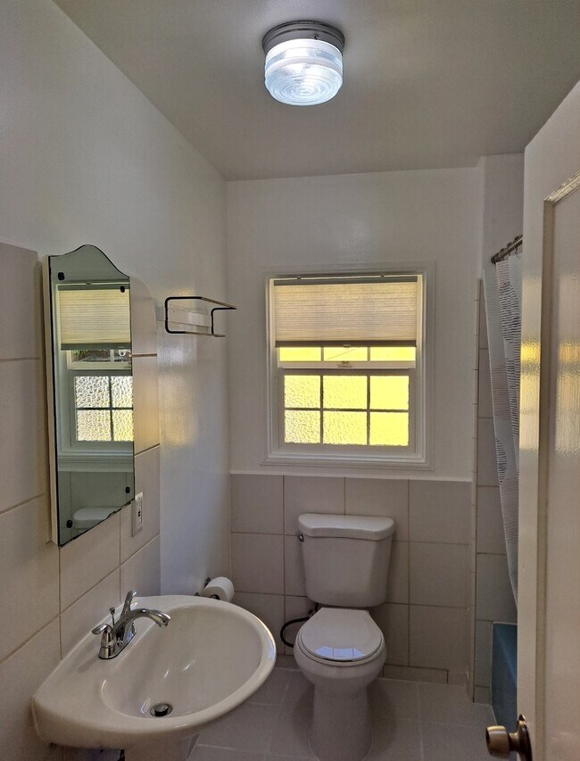 Foto del edificio - 1520 Parker St