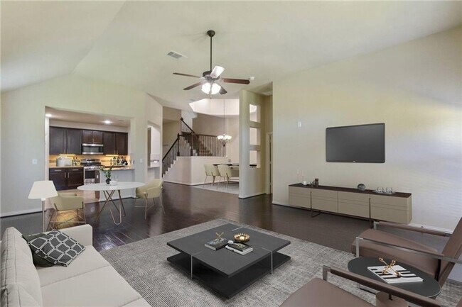 Foto del edificio - One-and-a-half story, 4 bedroom home - Available early June!