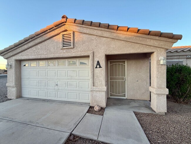 Building Photo - 2970 Cork Ln