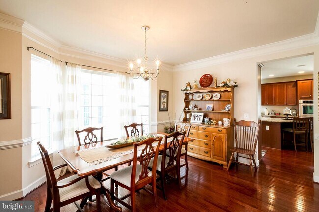 Building Photo - 5812 Falls Gate Ct