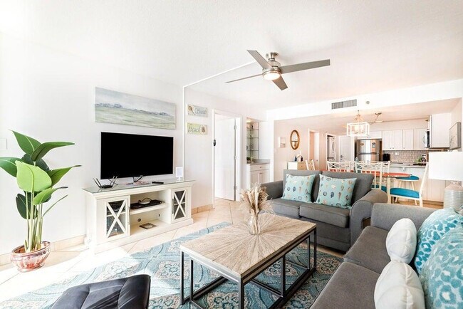 Building Photo - 3768 E County Hwy 30A