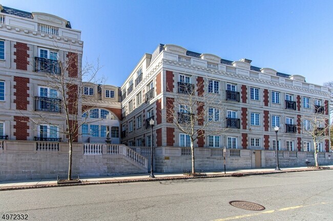 Foto del edificio - 111 Prospect St
