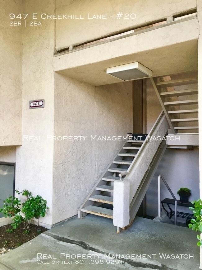 Building Photo - 947 Creekhill Ln