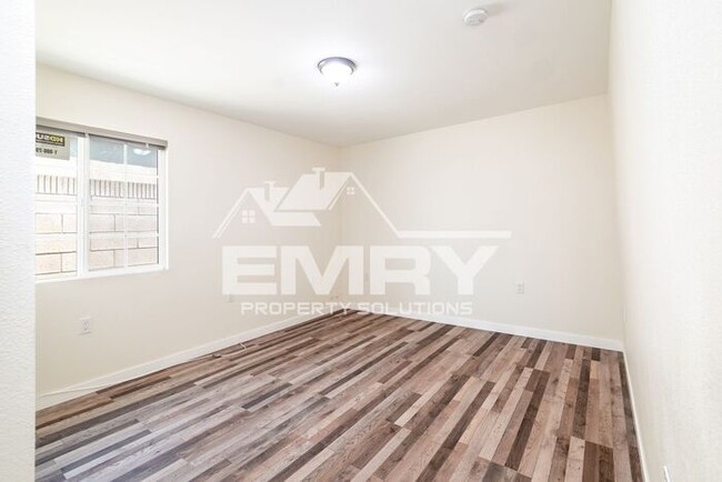 Foto del edificio - New 2 Bed 1 Bath Apartment in Long Beach C...