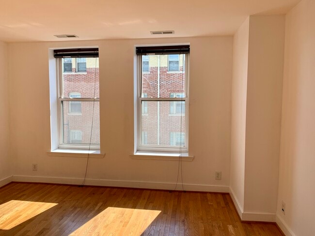 Building Photo - 2305 18th St NW