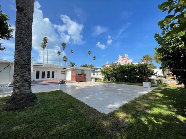 Building Photo - 3411 DE BAZAN Ave