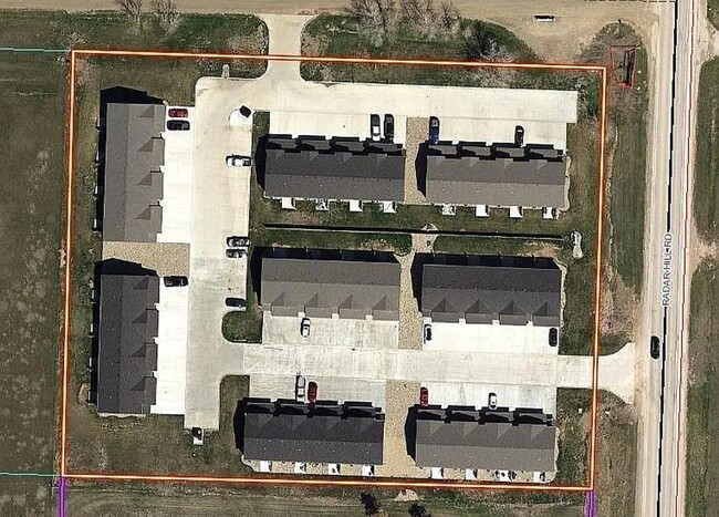 Building Photo - 3 Bedroom, 2.5 Bath Townhomes for Rent in ...