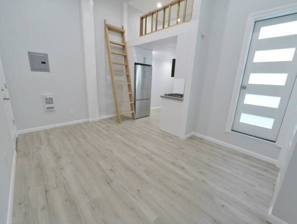 Foto principal - Remodeled Studio with Private Patio & Mode...