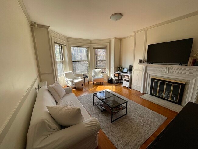 Foto del edificio - 244 Beacon St