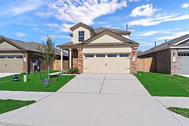 Building Photo - 105 Allegro Dr