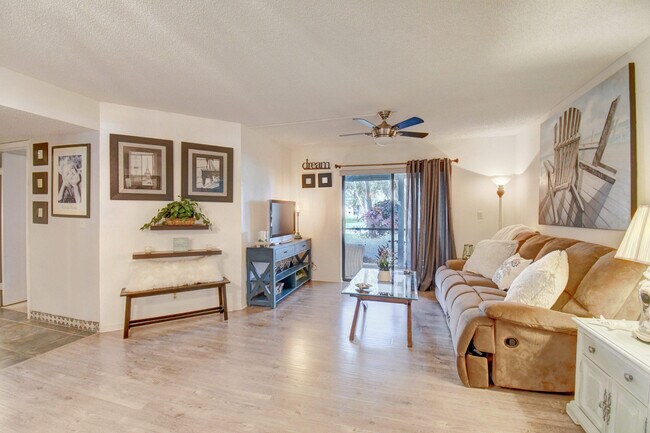 Foto del edificio - 15469 Lakes of Delray Blvd