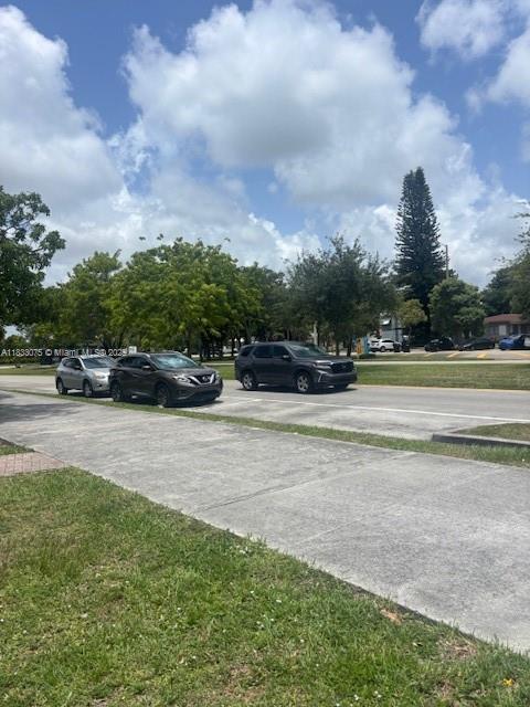 Foto del edificio - 2240 NE 172nd St