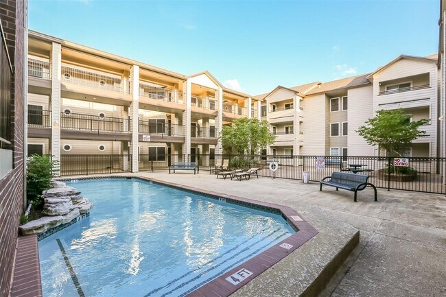 Foto del edificio - 501 W 26th St