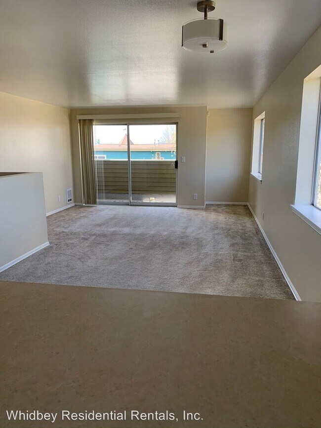 Foto del edificio - 631 Bell St