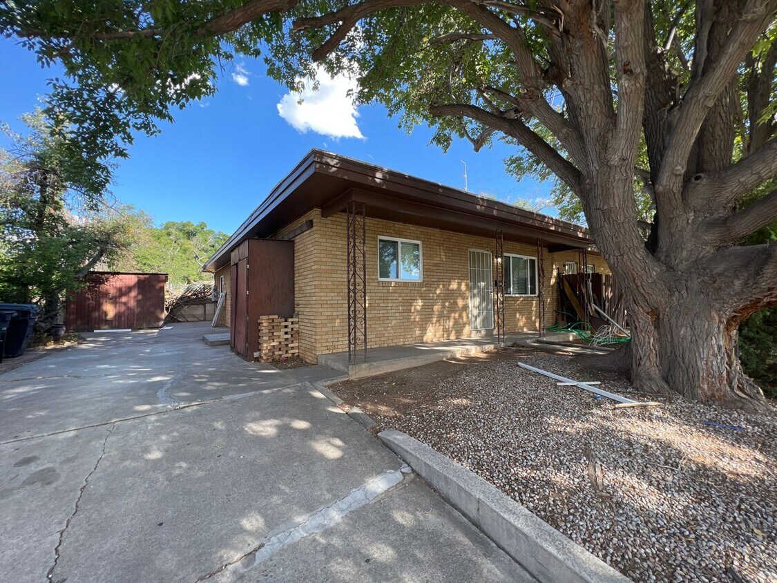 8001 Constitution Ave NE Unit 1230 Katie St. NE, Albuquerque, NM 87110