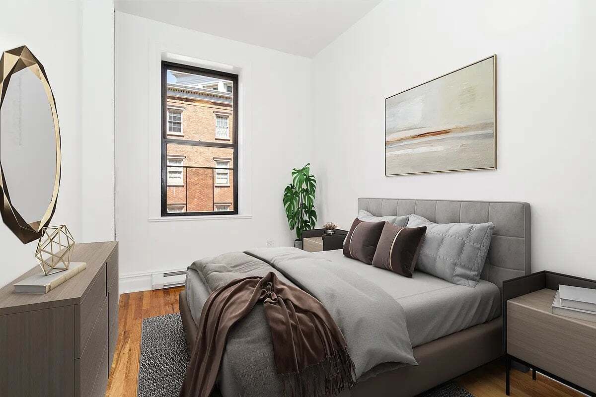 Foto del edificio - 322 W 11th St