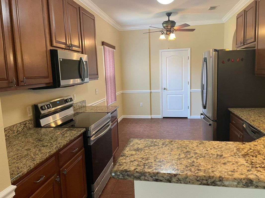 Foto del edificio - 5079 NW Fiddle Leaf Ct