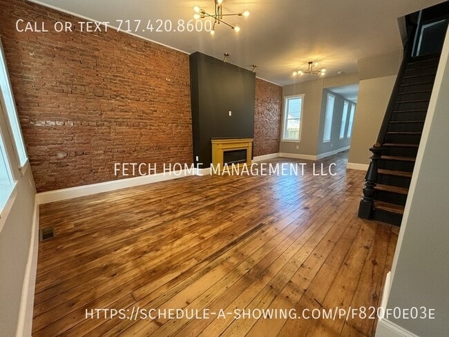 Building Photo - New Renovations, PARKING & CENTRAL AIR!!!