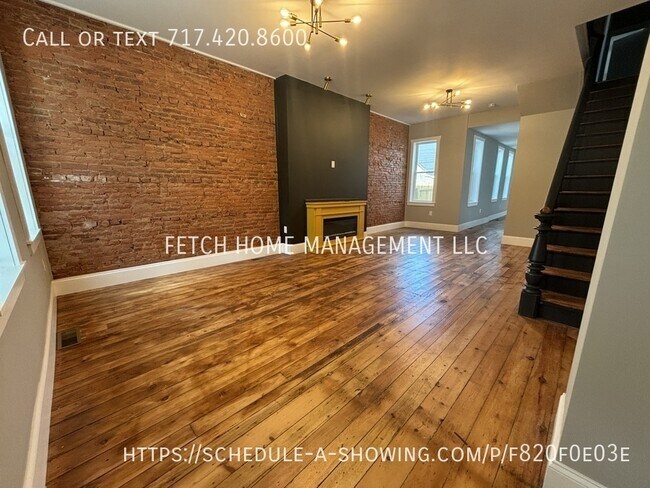 Foto del edificio - New Renovations, PARKING & CENTRAL AIR!!!