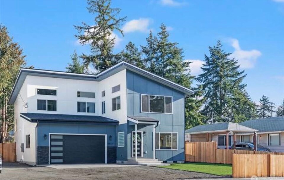 Foto principal - 8829 S Yakima Ave