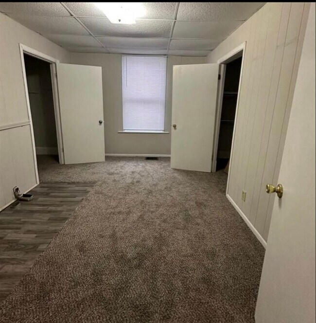 Foto del edificio - 2429 2nd Ave