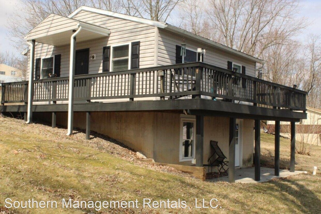 Primary Photo - 1 br, 1 bath House - 65 C Twin Hills Rd
