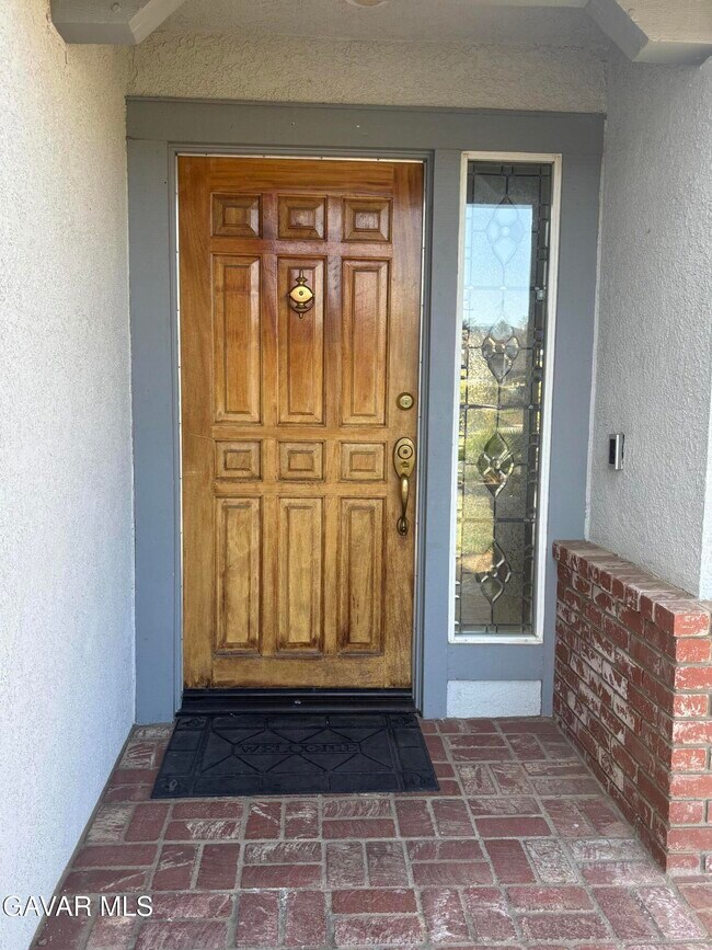 Foto del edificio - 3021 Mariposa Ave