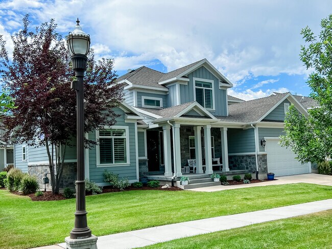 Foto del edificio - 2670 Weathervane Way S