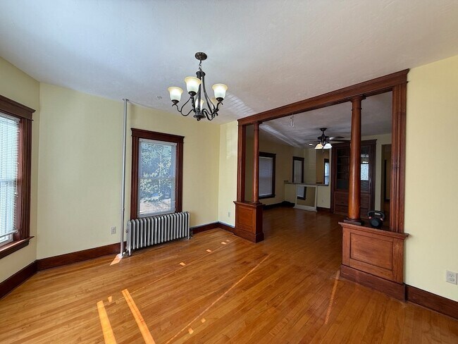 Foto del edificio - 32 Woodbine St