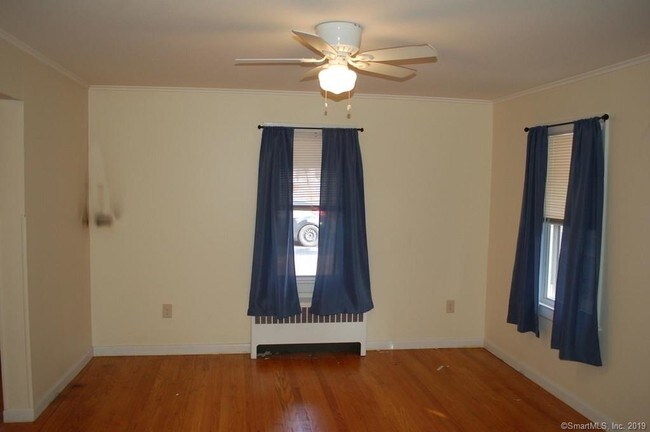 Foto del edificio - 146 Derby Ave