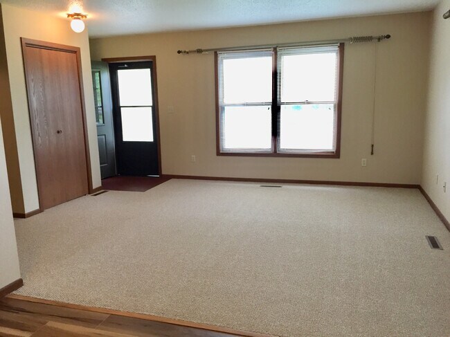 Living Room - 324 Sherri Dr