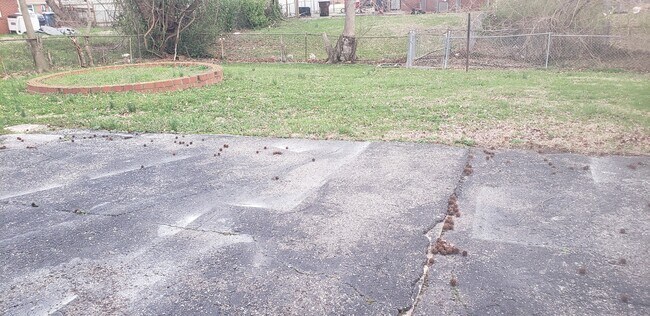 Building Photo - 4608 Aral Dr