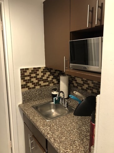 Kitchen - 5445 Collins Ave