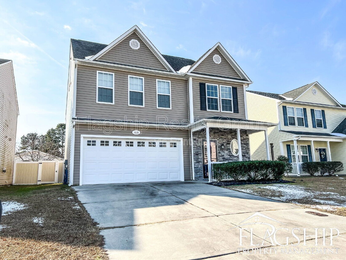 Foto principal - 1021 Jade Ln