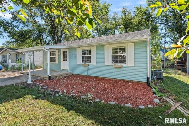 Building Photo - 400 Lexington Heights Dr