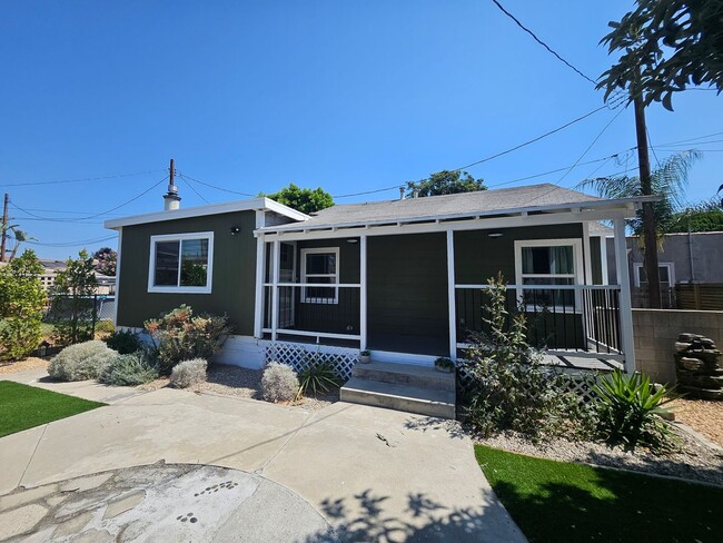 Building Photo - Chandler Properties