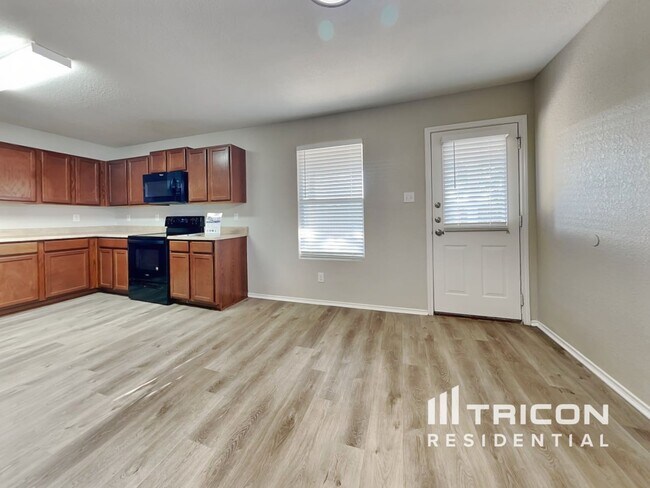 Foto del edificio - 16247 Kentucky Ridge