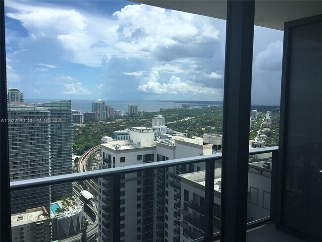 Foto del edificio - 55 SW 9th St