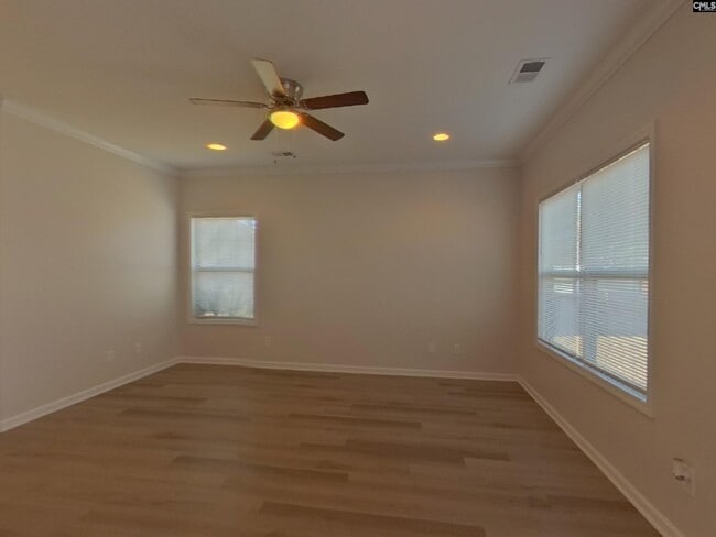 Building Photo - 129 Hillock Ct