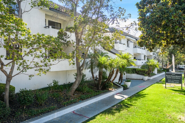 Exterior - Park Downtown Apartments