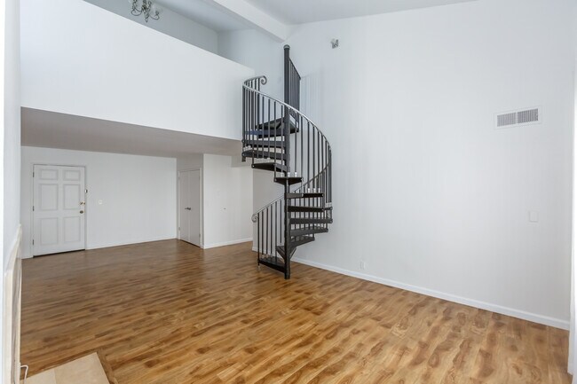 Foto del edificio - 1738 S Bentley Ave