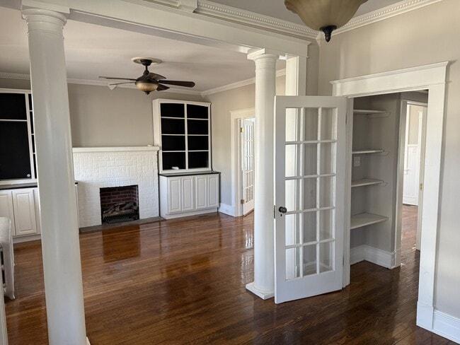 Building Photo - 1401 W Laburnum Ave