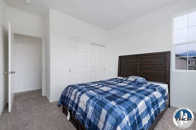 Photo - 28468 Sunflower St House