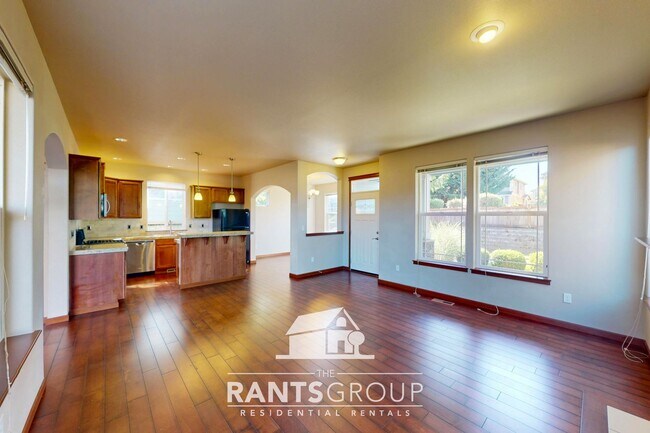 Building Photo - South Hill Puyallup Dream Neighborhood - E...