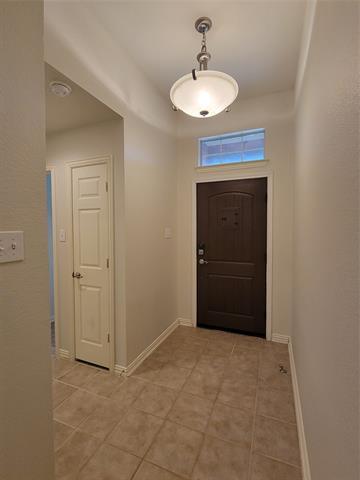 Building Photo - 2635 Waterdance Dr