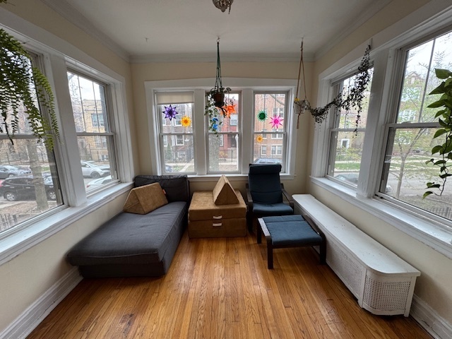Foto del edificio - 4949 N Albany Ave