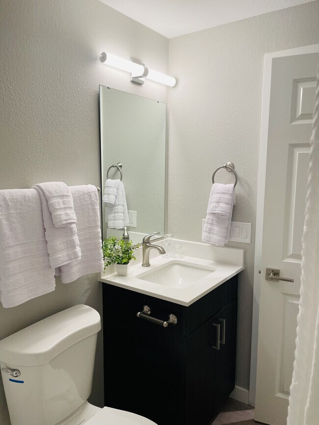 Cascadia at Fairwood Landing Apartments in Renton, WA